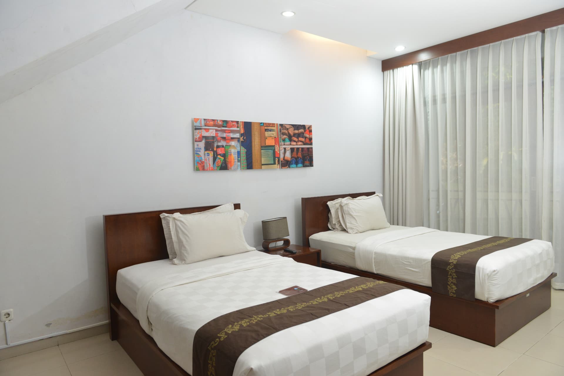 Lawangwangi gallery 3-1